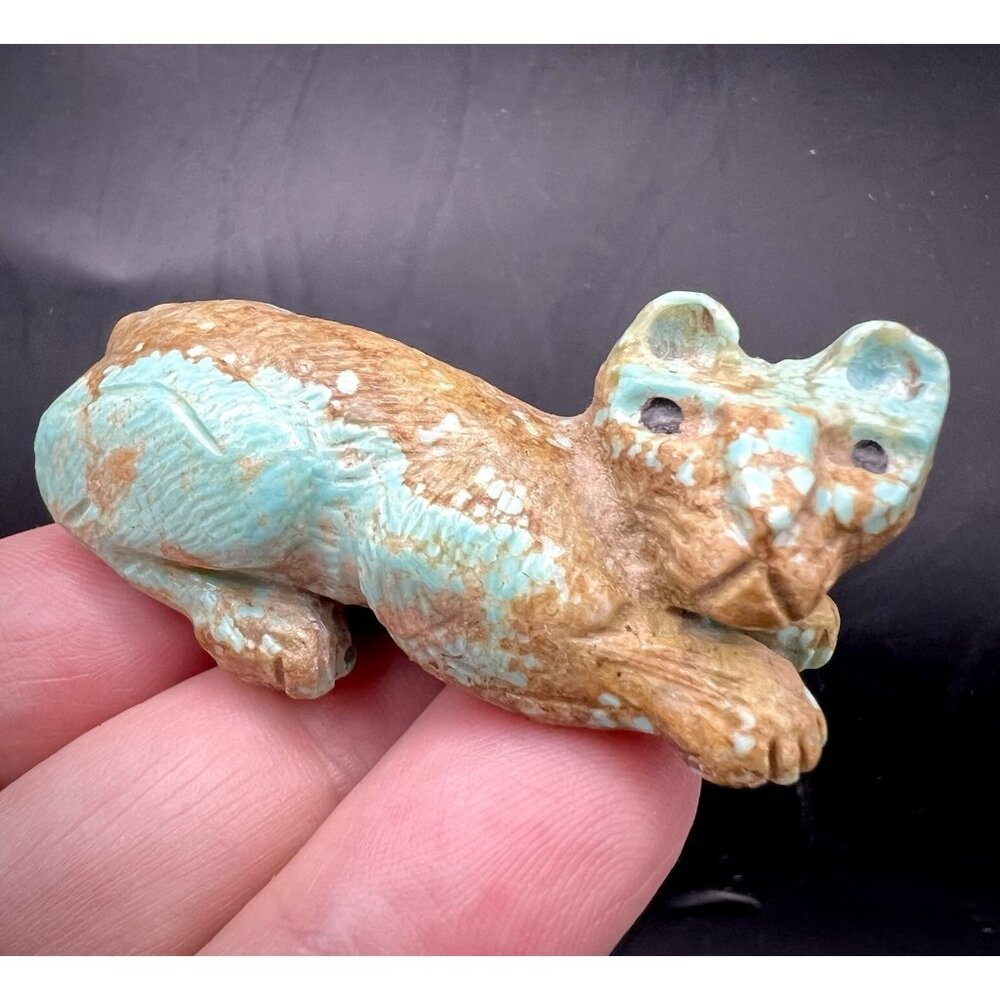 ZUNI FETISH Carved Turquoise Mountain Lion by Josh Mecale NATIVE AMERICAN - Picture 2 of 10